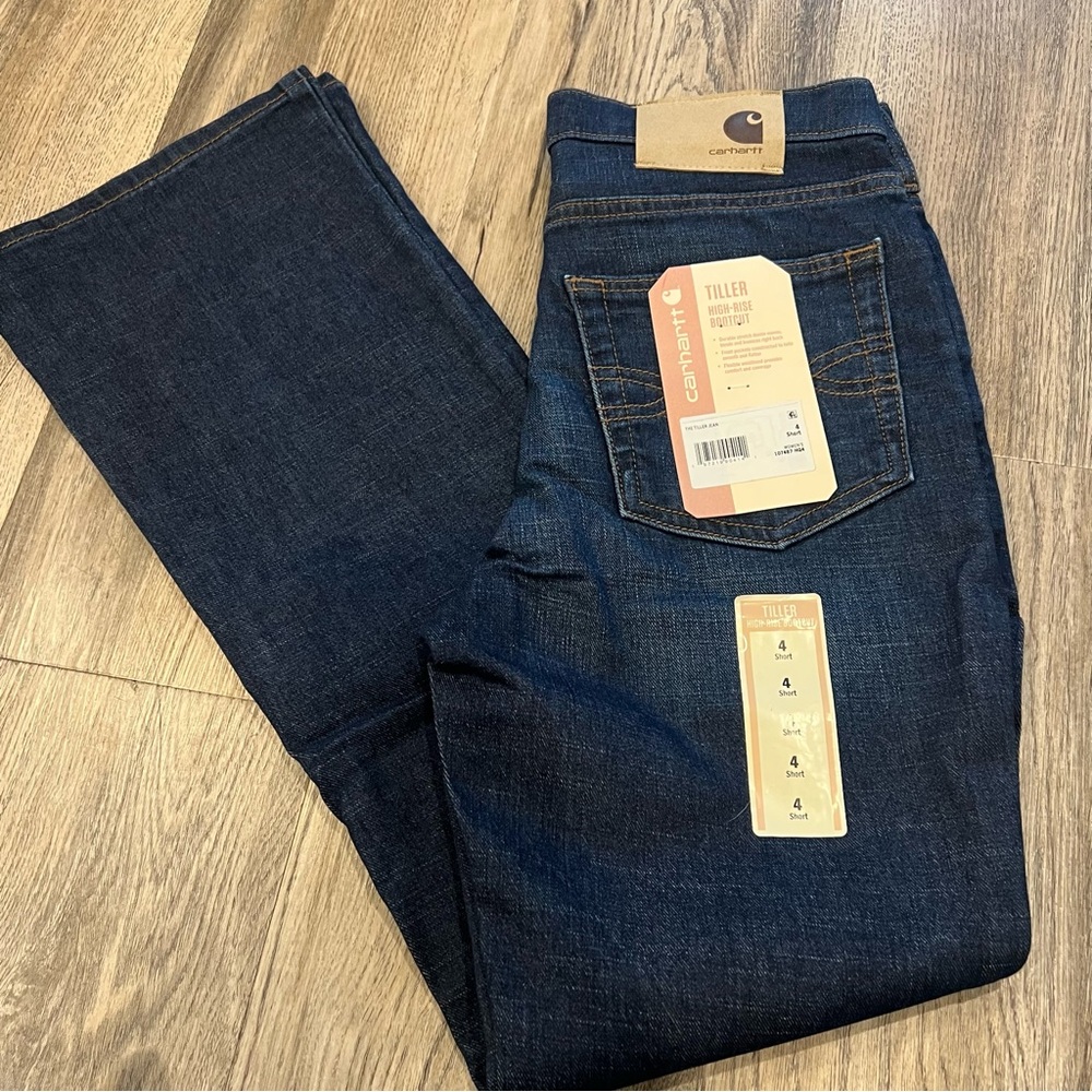 New Carhartt Tiller Jeans Women’s 4 Short High Rise Durable Stretch Boot Cut